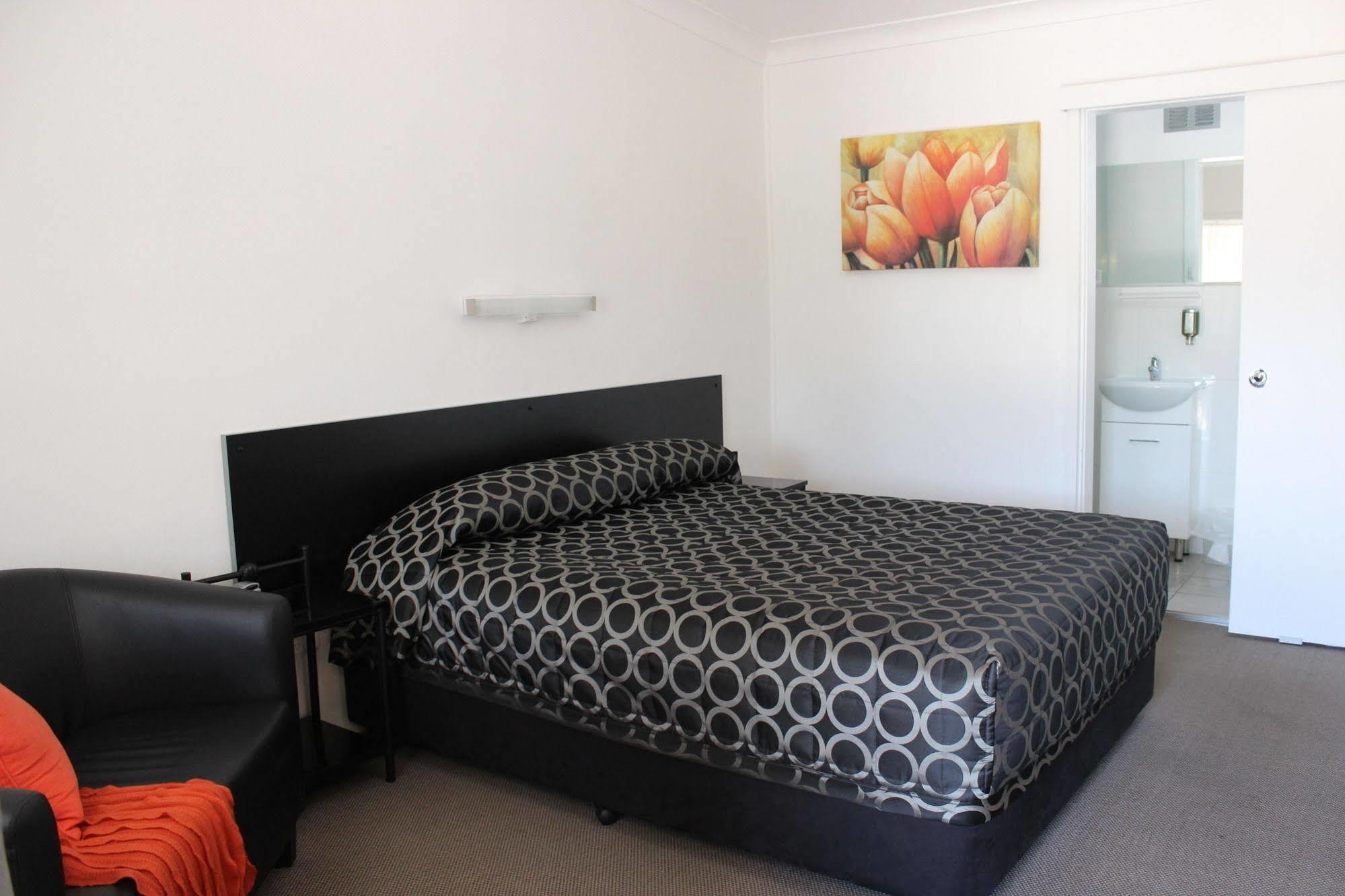 Twin Swans Motel Inverell Exterior foto